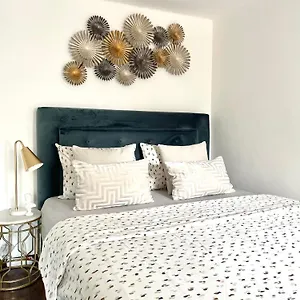 Providenca Apartment Split